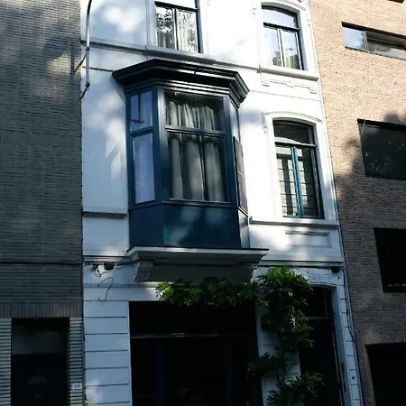 Big And Beautiful House At Citadelpark *